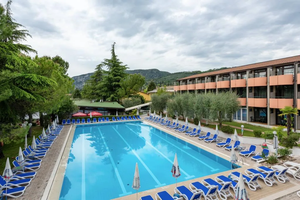 Piscina Royal