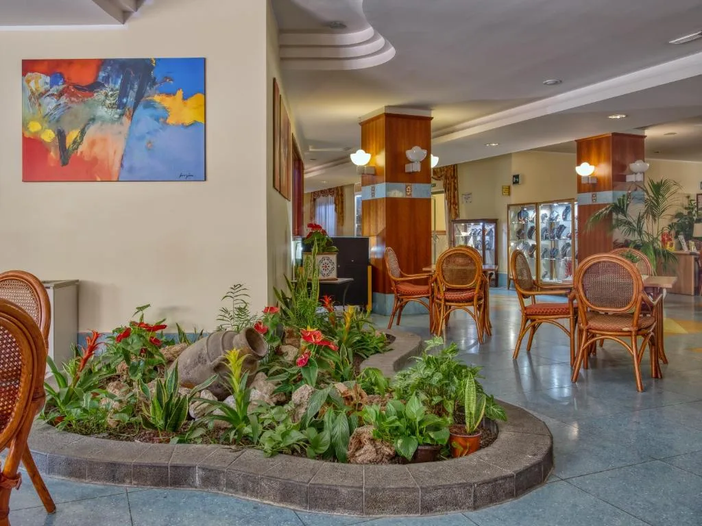 HOTEL CAESAR PALACE
