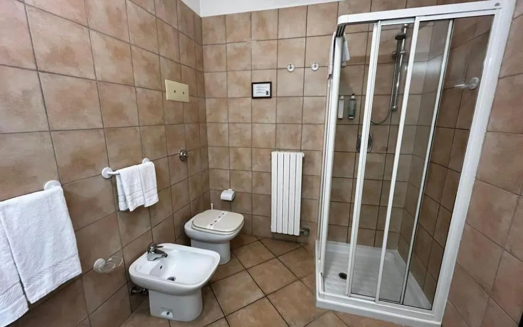 Bagno Camera Tripla Standard