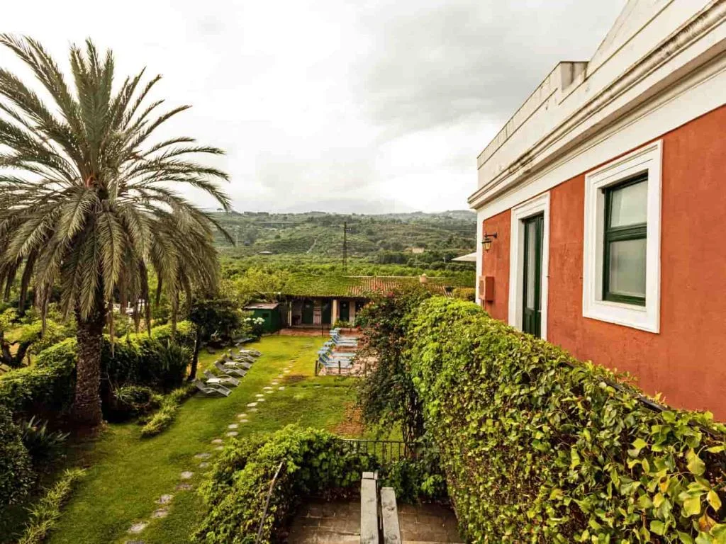 HOTEL ETNA
