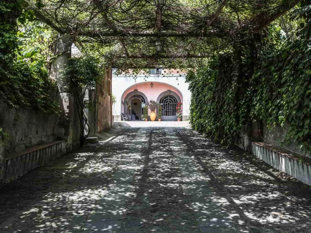 HOTEL ETNA