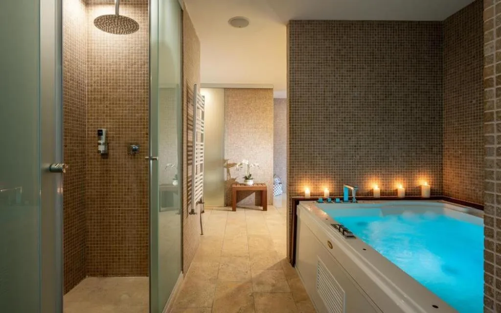 Spa Suite