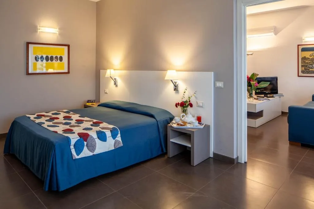 MARBELA APARTMENTS & SUITES
