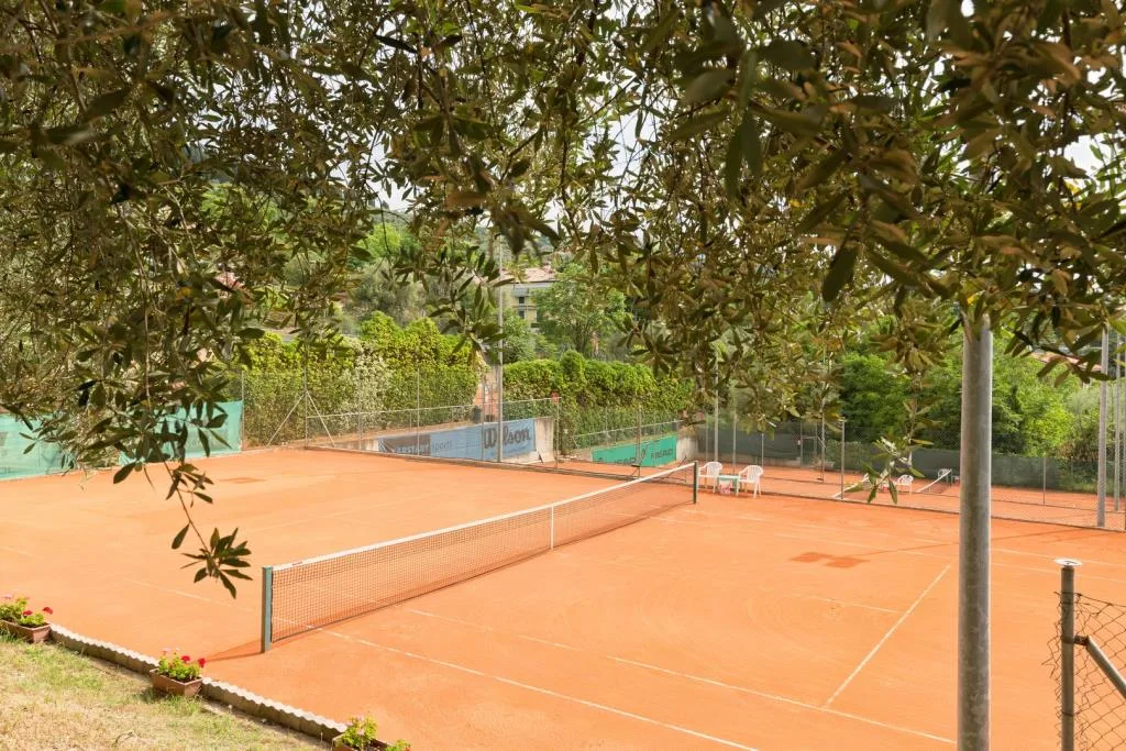 Tennis