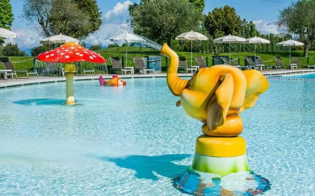 Piscina