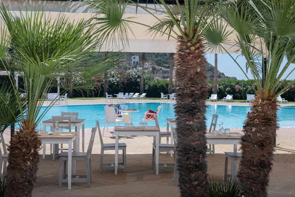 HOTEL BAIA D'ORO